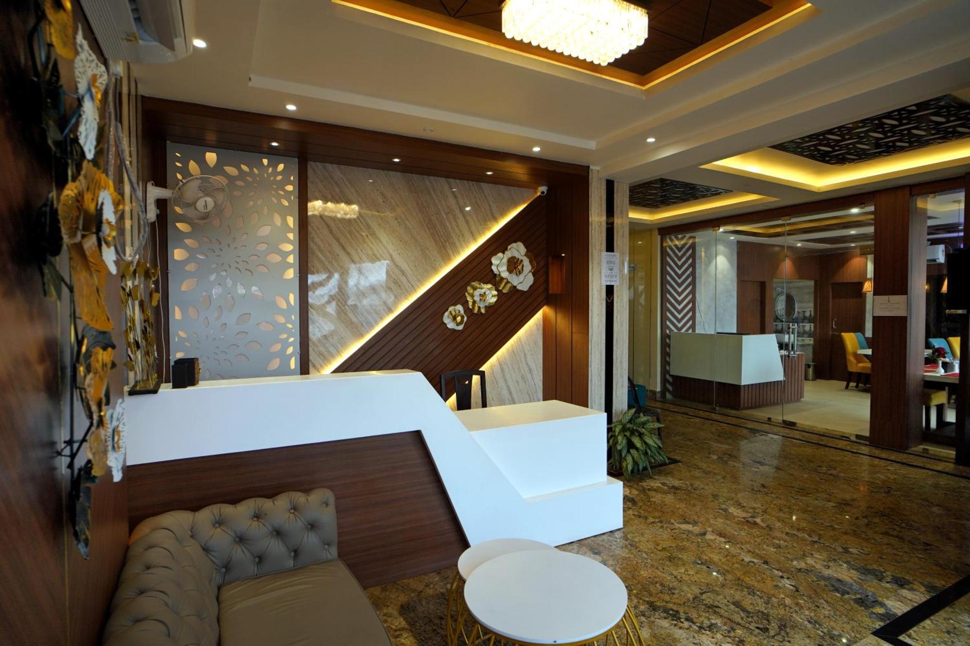 Royal Sea View !! Beach Front With Free Wifi !! Digha  Exterior foto