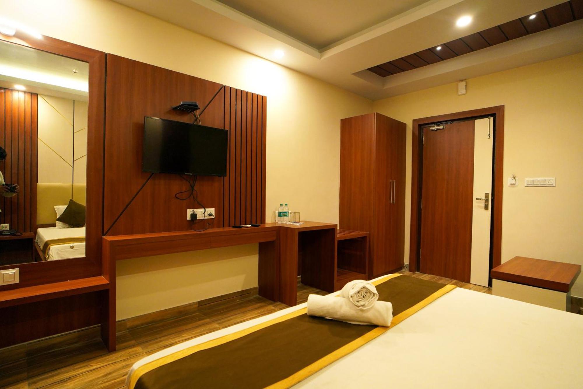 Royal Sea View !! Beach Front With Free Wifi !! Digha  Exterior foto